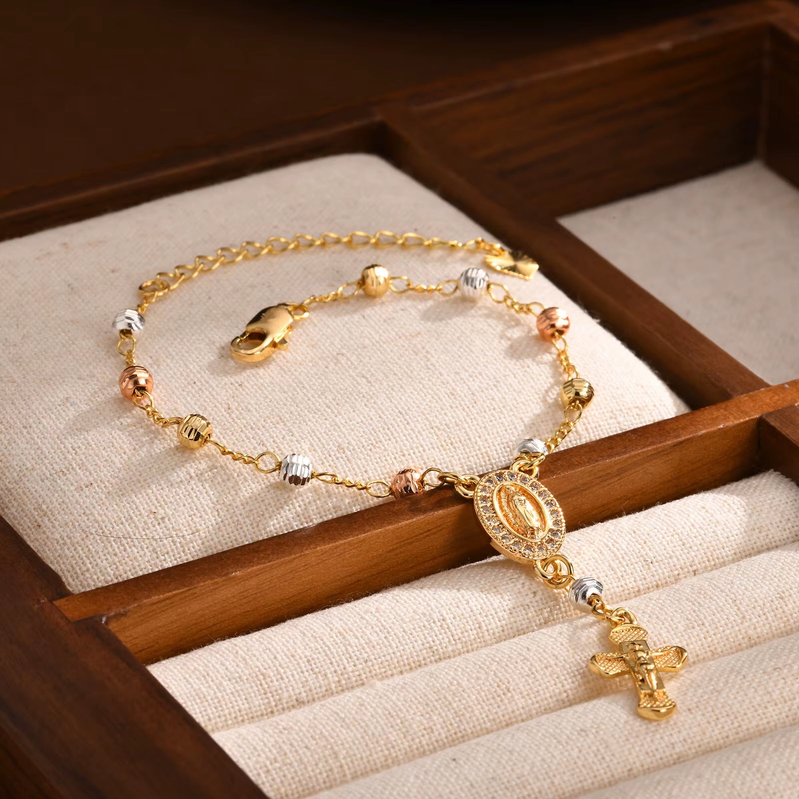 Catholic Cross Rosary Bracelets for Women,Virgin Mary Charm Finger Baptism Rosaries Bracelet for Baptism Favors Christening