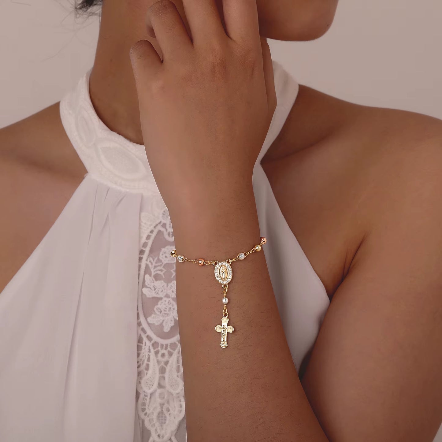 Catholic Cross Rosary Bracelets for Women,Virgin Mary Charm Finger Baptism Rosaries Bracelet for Baptism Favors Christening