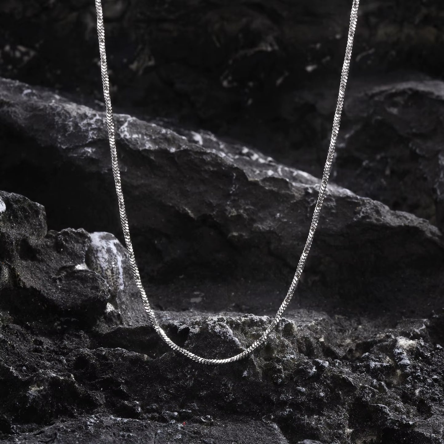 2Mm Unisex Square Snake Chain Necklace, Women Men Twisted Stainless Steel Snake Link Chain Collar, Simple Minimalist Choker